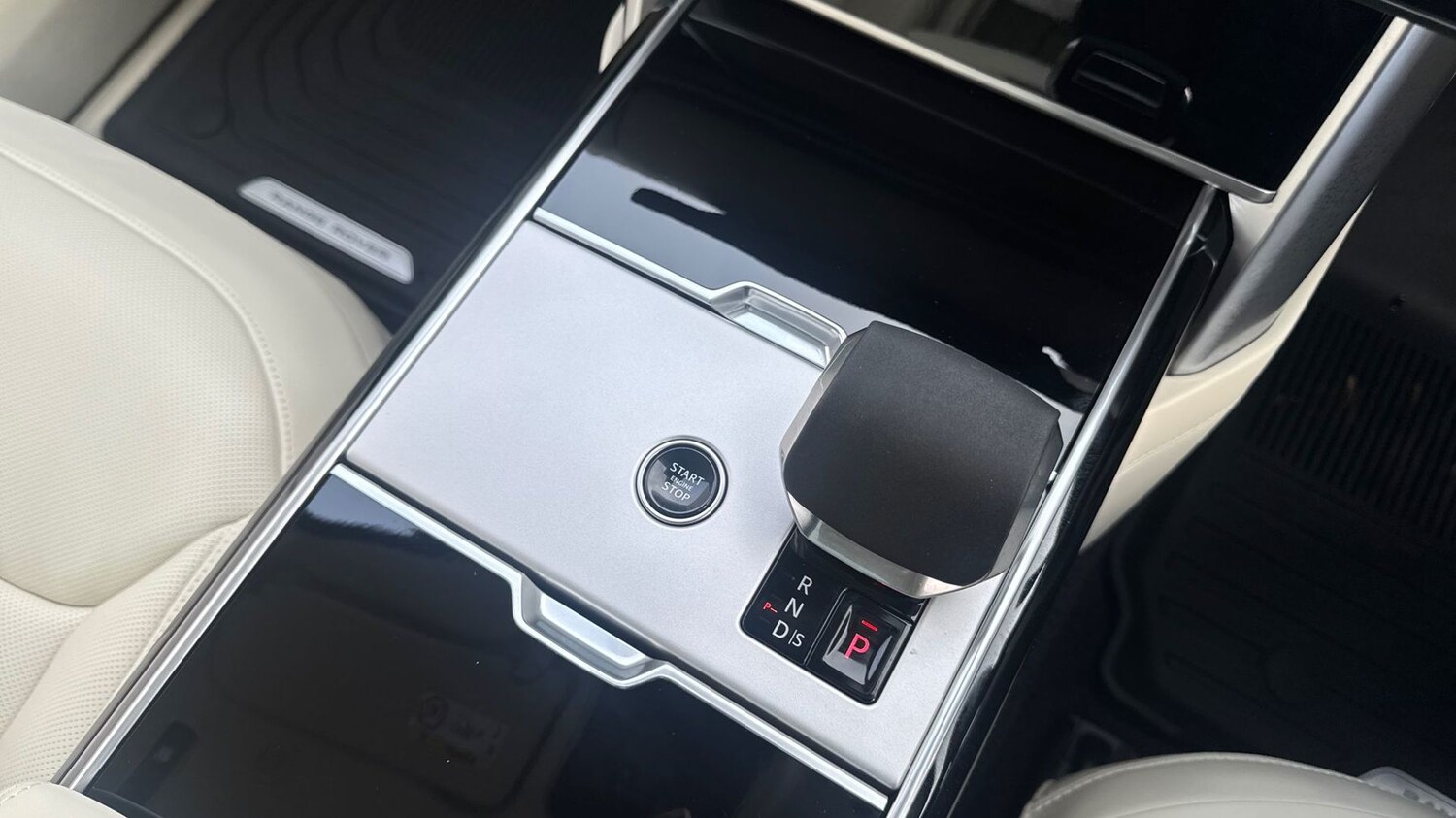 Used Land Rover Range Rover 2026 for sale - 77442109: Photo 13