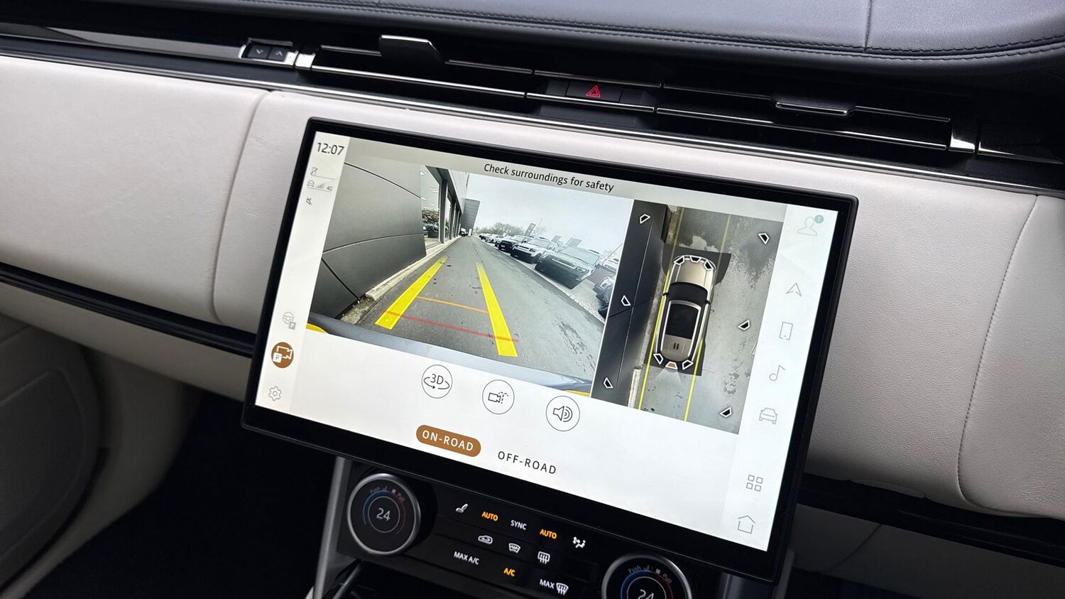 Used Land Rover Range Rover 2023 for sale - 77359913: Photo 12