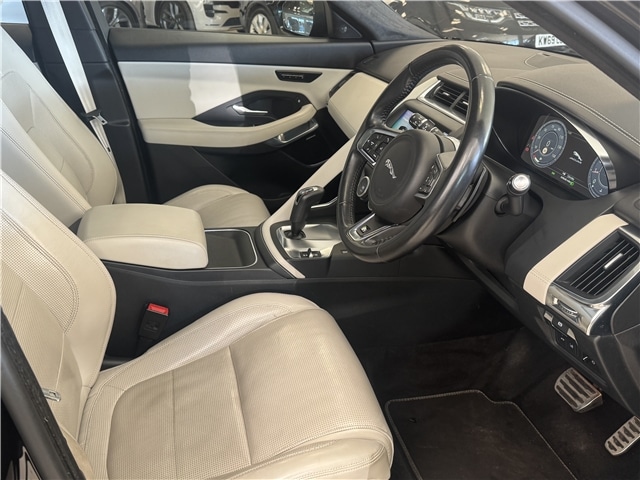 Used Jaguar E-Pace 2018 for sale - 77177558: Photo 6
