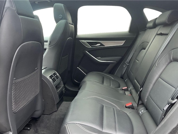 Used Jaguar F-Pace 2023 for sale - 76271510: Photo 4