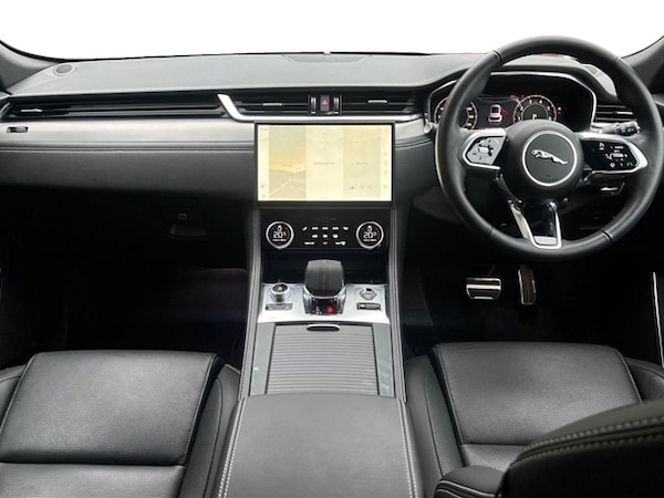 Used Jaguar F-Pace 2023 for sale - 76271510: Photo 9