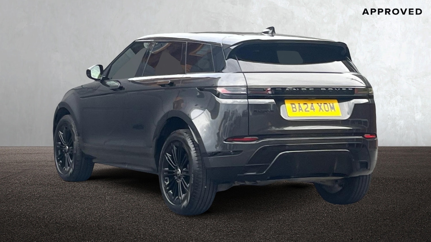 Used Land Rover Range Rover Evoque 2024 for sale - 76111585: Photo 2