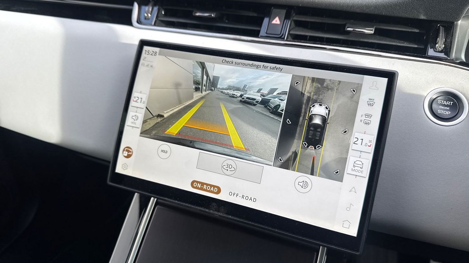 Used Land Rover Range Rover Evoque 2025 for sale - 77539377: Photo 12