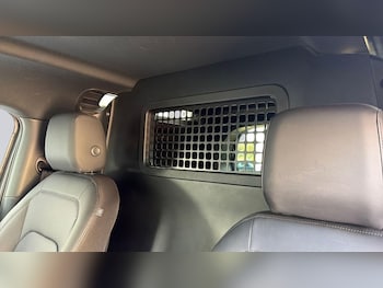 Used Land Rover Defender 90 2024 for sale - 78021684: Photo