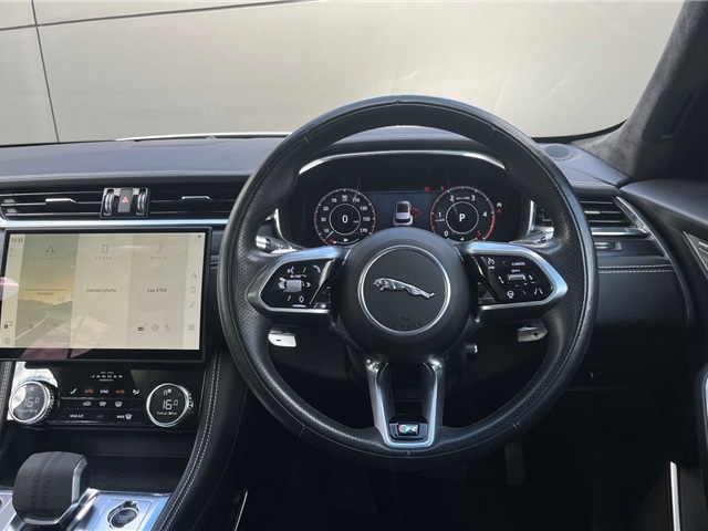 Used Jaguar F-Pace 2021 for sale - 76110637: Photo 15