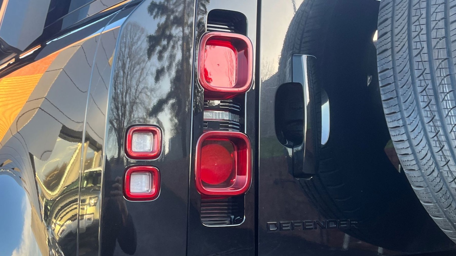 Used Land Rover Defender 2023 for sale - 77176942: Photo 26