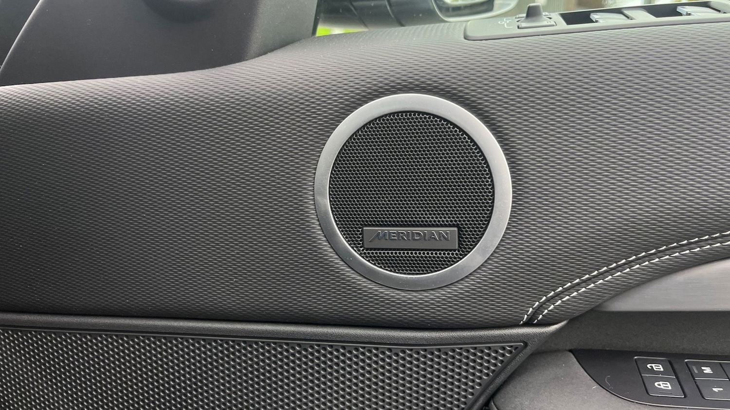 Used Land Rover Discovery 2022 for sale - 76271548: Photo 23