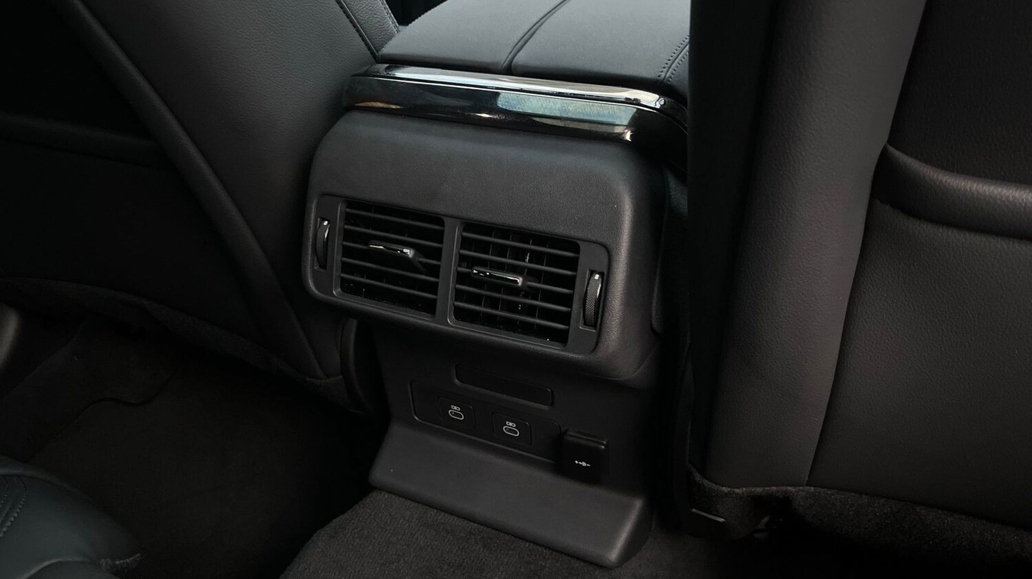 Used Land Rover Range Rover Velar 2025 for sale - 77480015: Photo 18