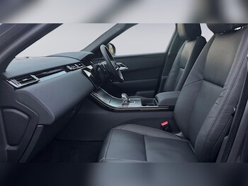Used Land Rover Range Rover Velar 2025 for sale - 77480015: Photo