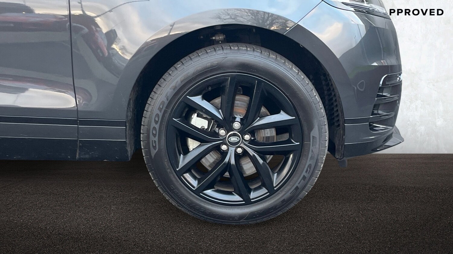 Used Land Rover Range Rover Velar 2025 for sale - 77480015: Photo 8