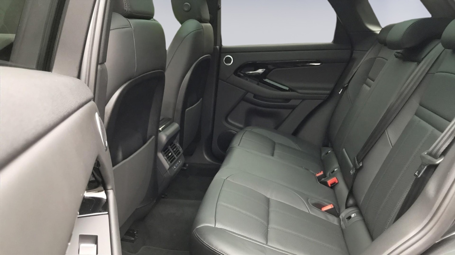 Used Land Rover Range Rover Evoque 2024 for sale - 77177750: Photo 4