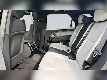 Used Land Rover Range Rover Sport 2025 for sale - 79454660: Photo