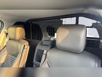 Used Land Rover Discovery 2022 for sale - 76856278: Photo