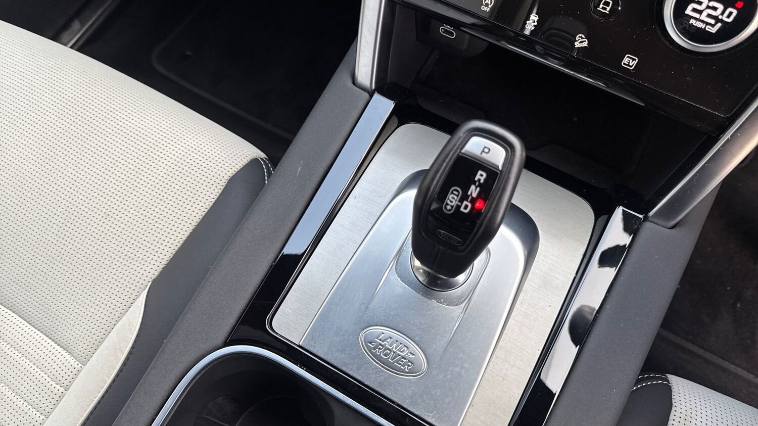 Used Land Rover Discovery Sport 2022 for sale - 77551535: Photo 13