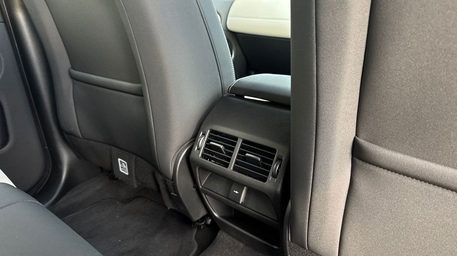 Used Land Rover Discovery Sport 2022 for sale - 77551535: Photo 18