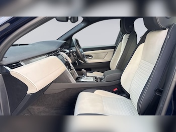 Used Land Rover Discovery Sport 2022 for sale - 77551535: Photo