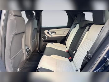 Used Land Rover Discovery Sport 2022 for sale - 77551535: Photo