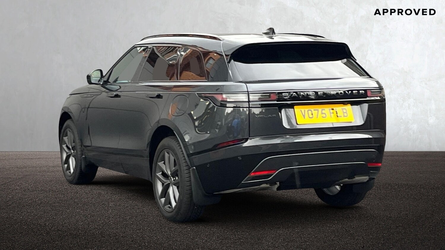 Used Land Rover Range Rover Velar 2025 for sale - 77176805: Photo 2