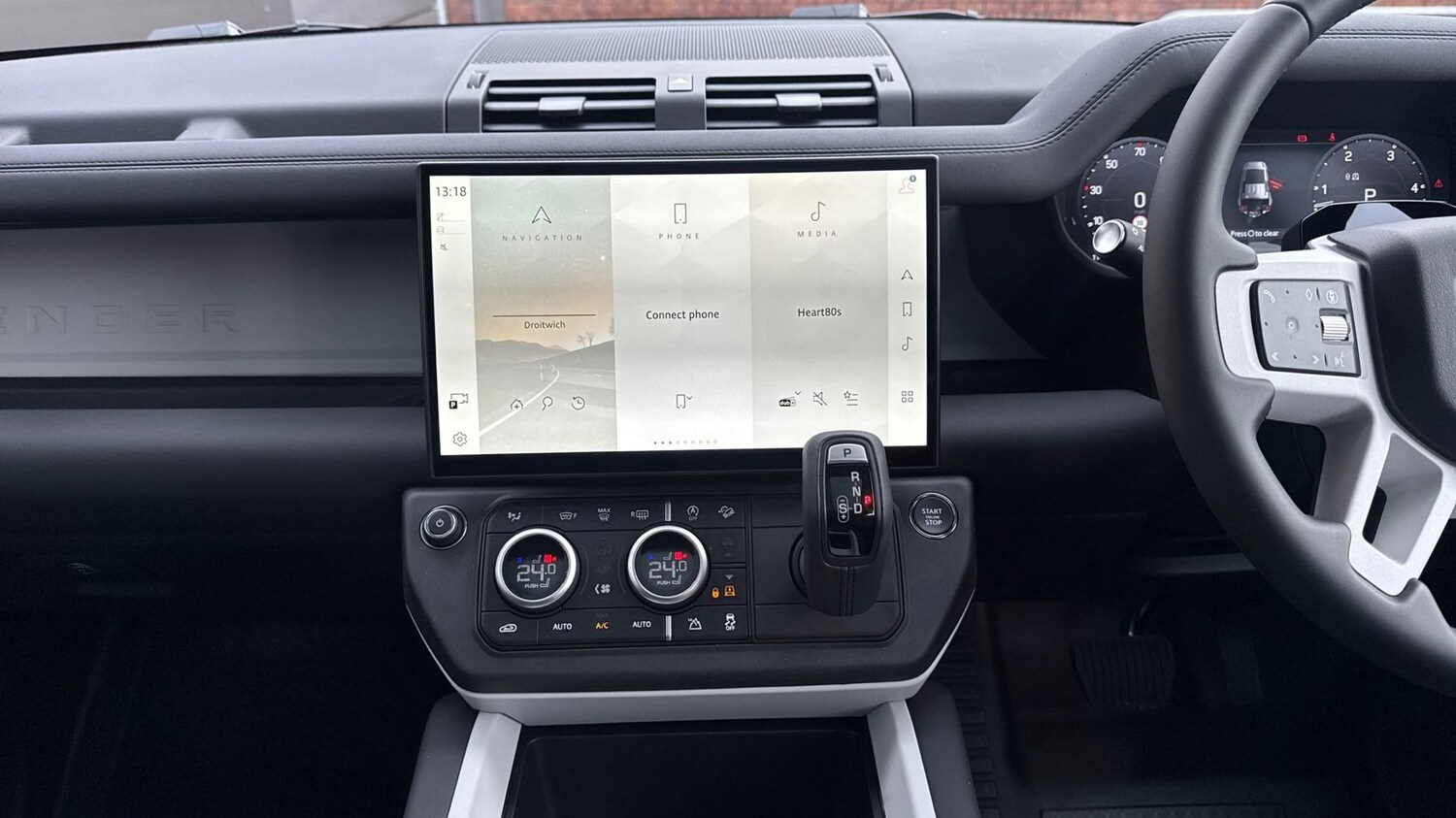 Used Land Rover Defender 2025 for sale - 77893606: Photo 14