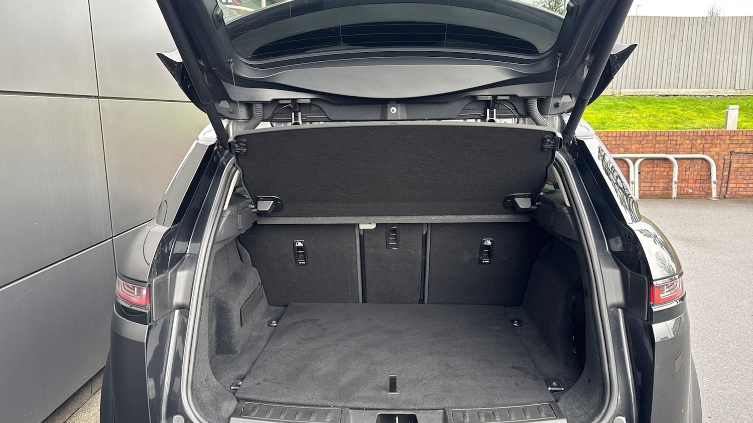 Used Land Rover Range Rover Evoque 2019 for sale - 77770664: Photo 10