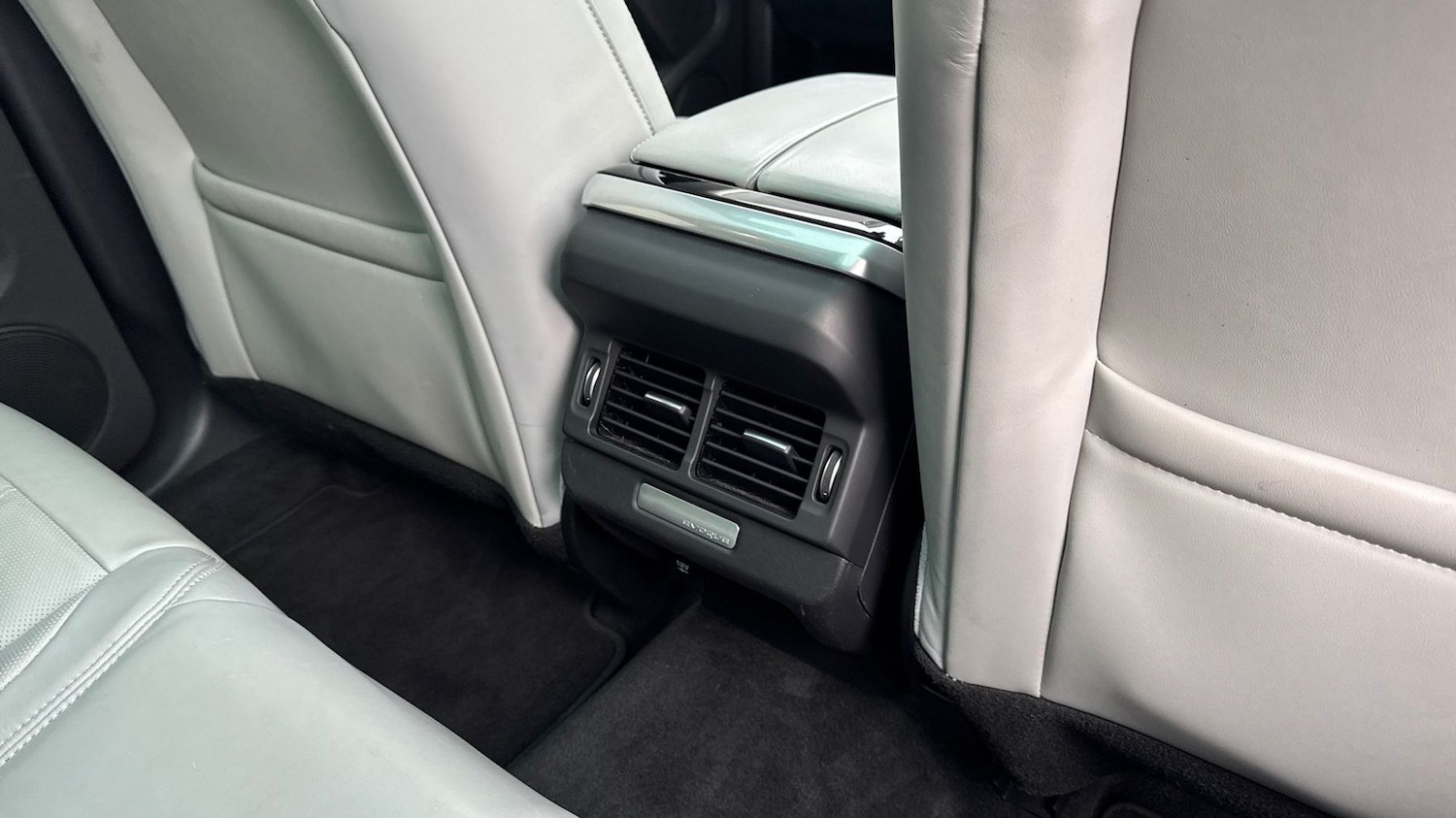 Used Land Rover Range Rover Evoque 2019 for sale - 77770664: Photo 18