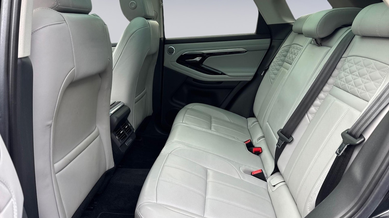 Used Land Rover Range Rover Evoque 2019 for sale - 77770664: Photo 4