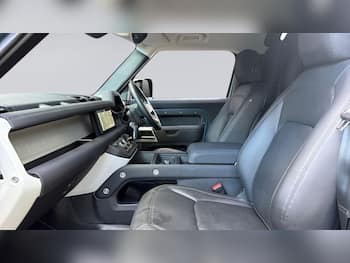 Used Land Rover Defender 2023 for sale - 79861983: Photo