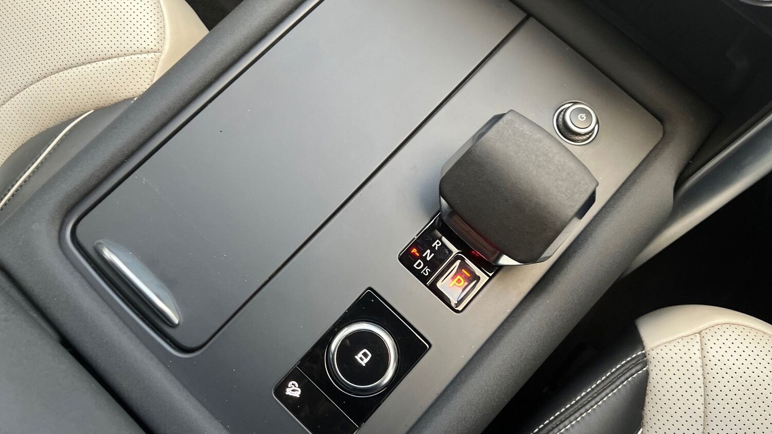 Used Land Rover Discovery 2022 for sale - 76434231: Photo 13