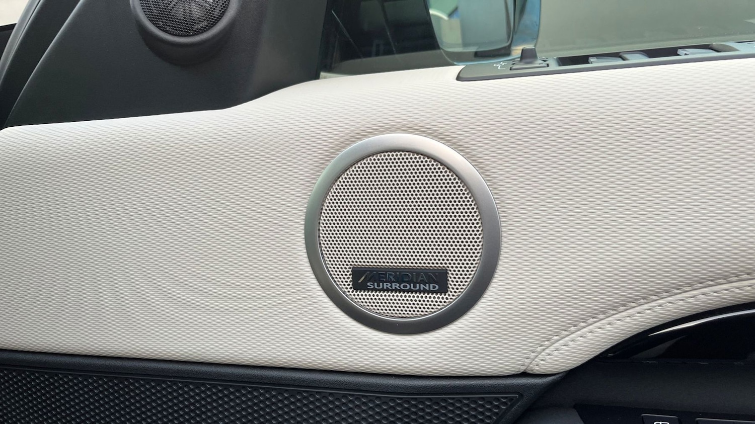 Used Land Rover Discovery 2022 for sale - 76434231: Photo 23