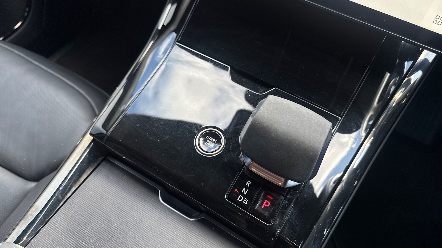 Used Land Rover Range Rover Sport 2024 for sale - 77910680: Photo 13