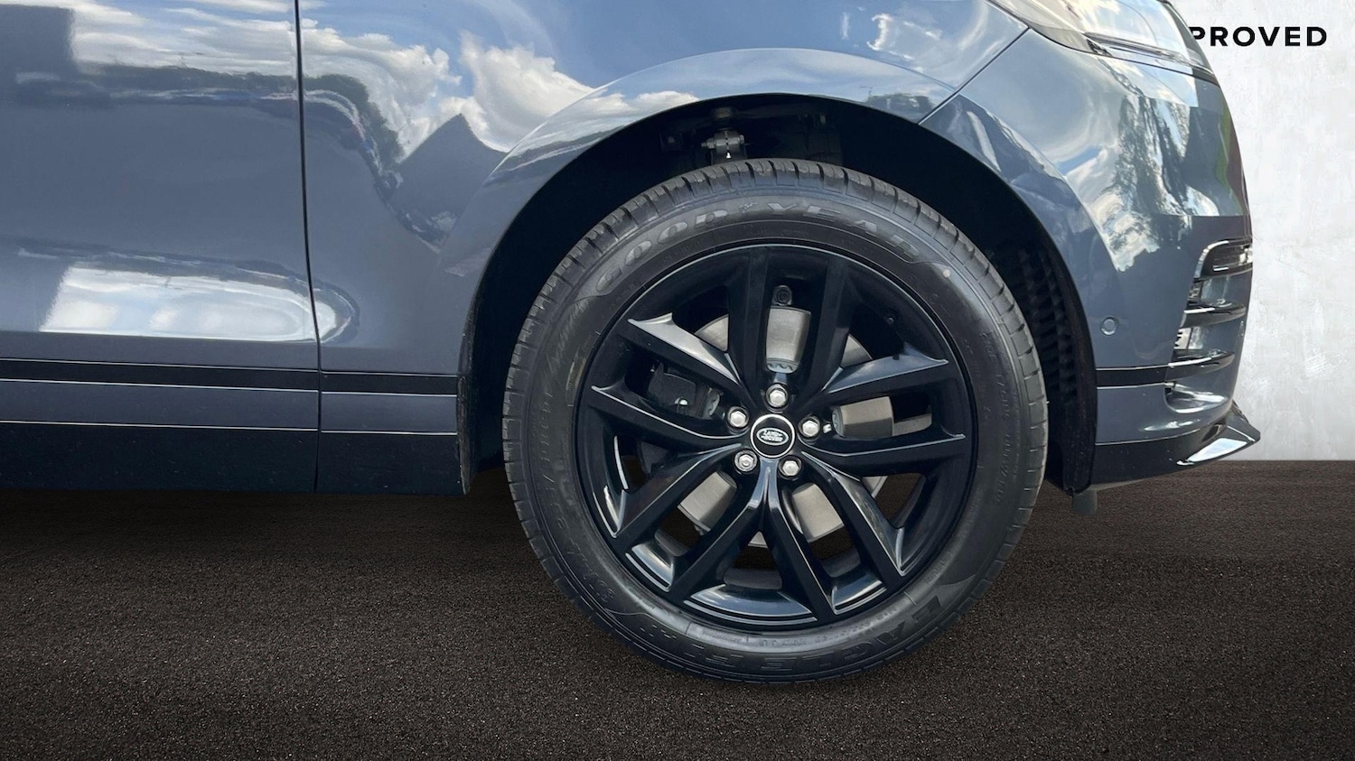 Used Land Rover Range Rover Velar 2025 for sale - 77177759: Photo 8