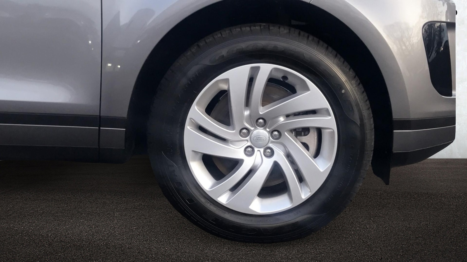 Used Land Rover Range Rover Evoque 2024 for sale - 76111409: Photo 8