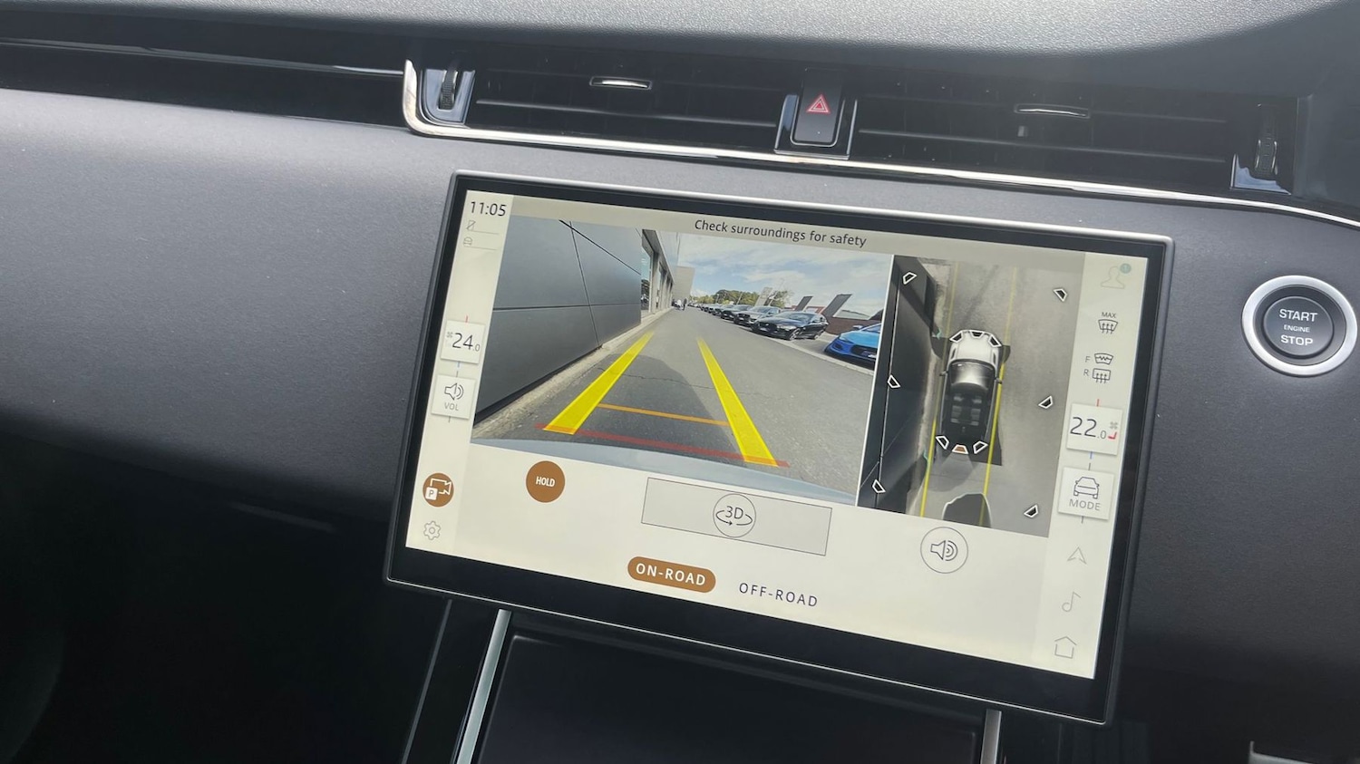 Used Land Rover Range Rover Evoque 2025 for sale - 77176807: Photo 12