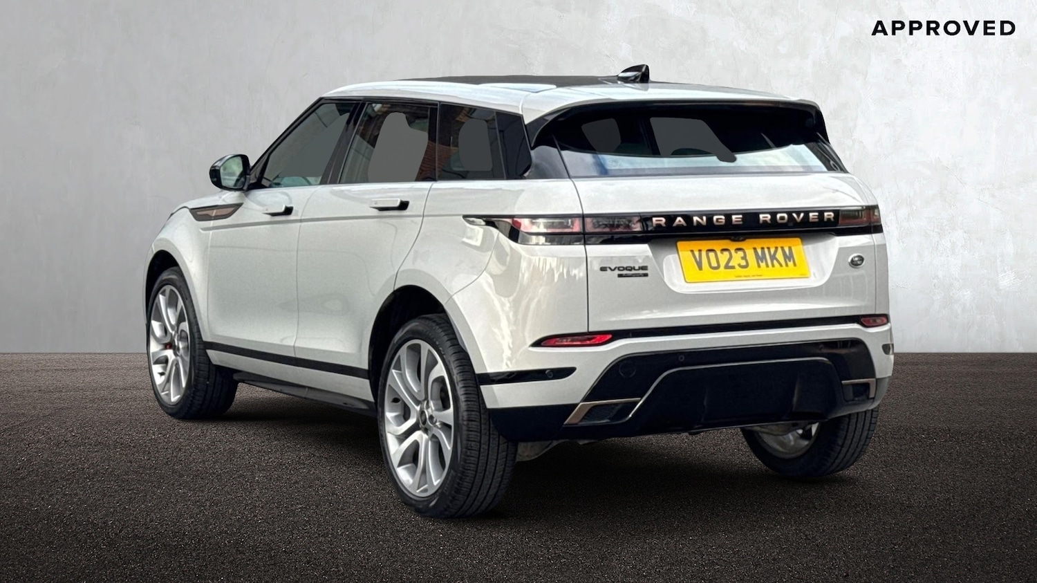 Used Land Rover Range Rover Evoque 2023 for sale - 78008567: Photo 2