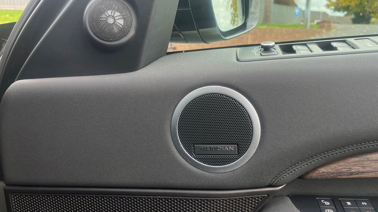 Used Land Rover Discovery 2017 for sale - 76296974: Photo 22