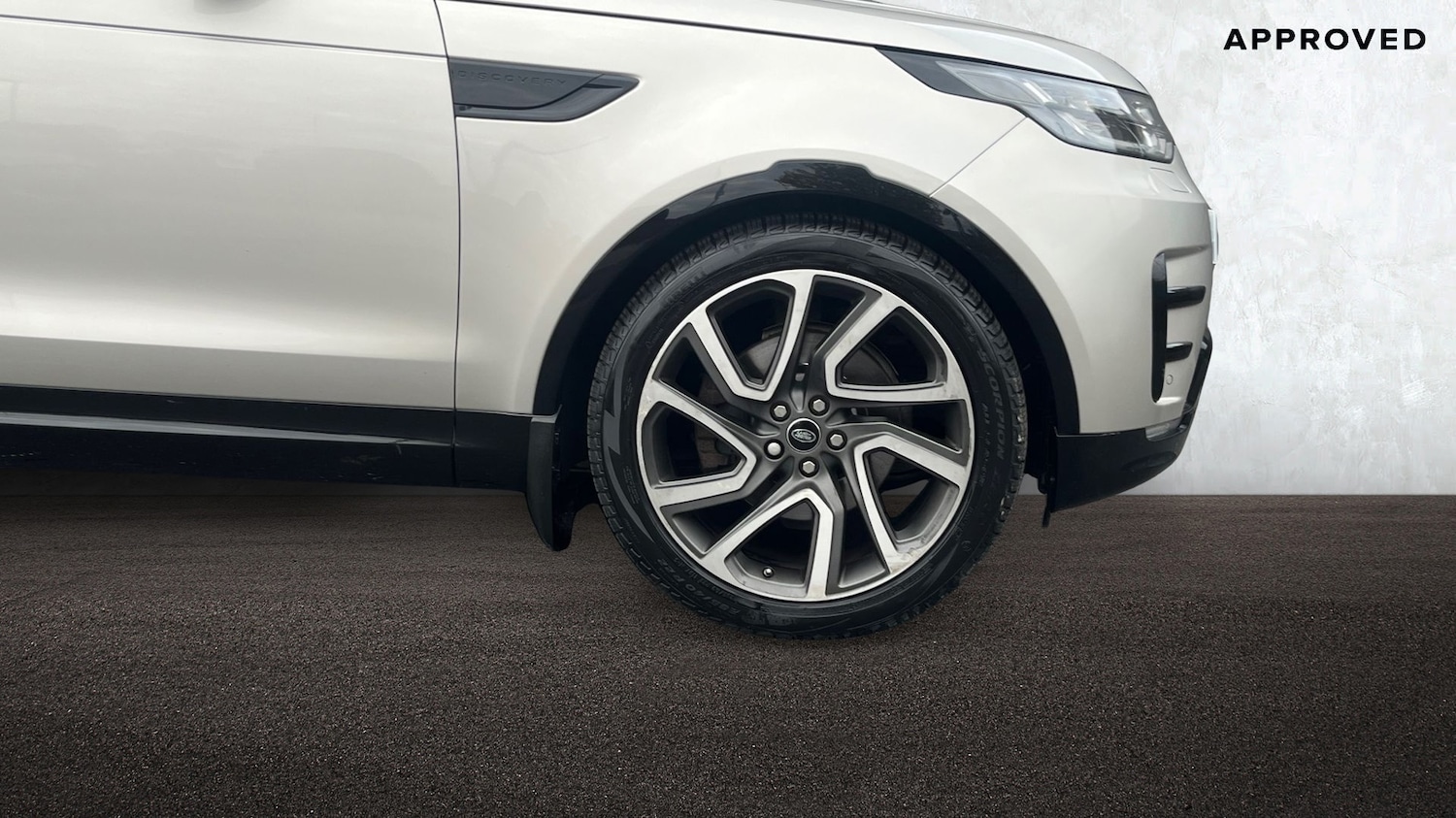 Used Land Rover Discovery 2017 for sale - 76296974: Photo 8