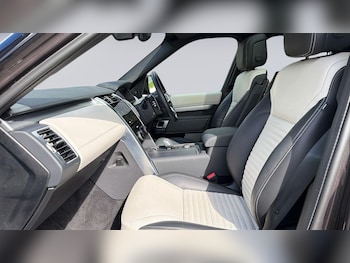 Used Land Rover Discovery 2022 for sale - 78936201: Photo
