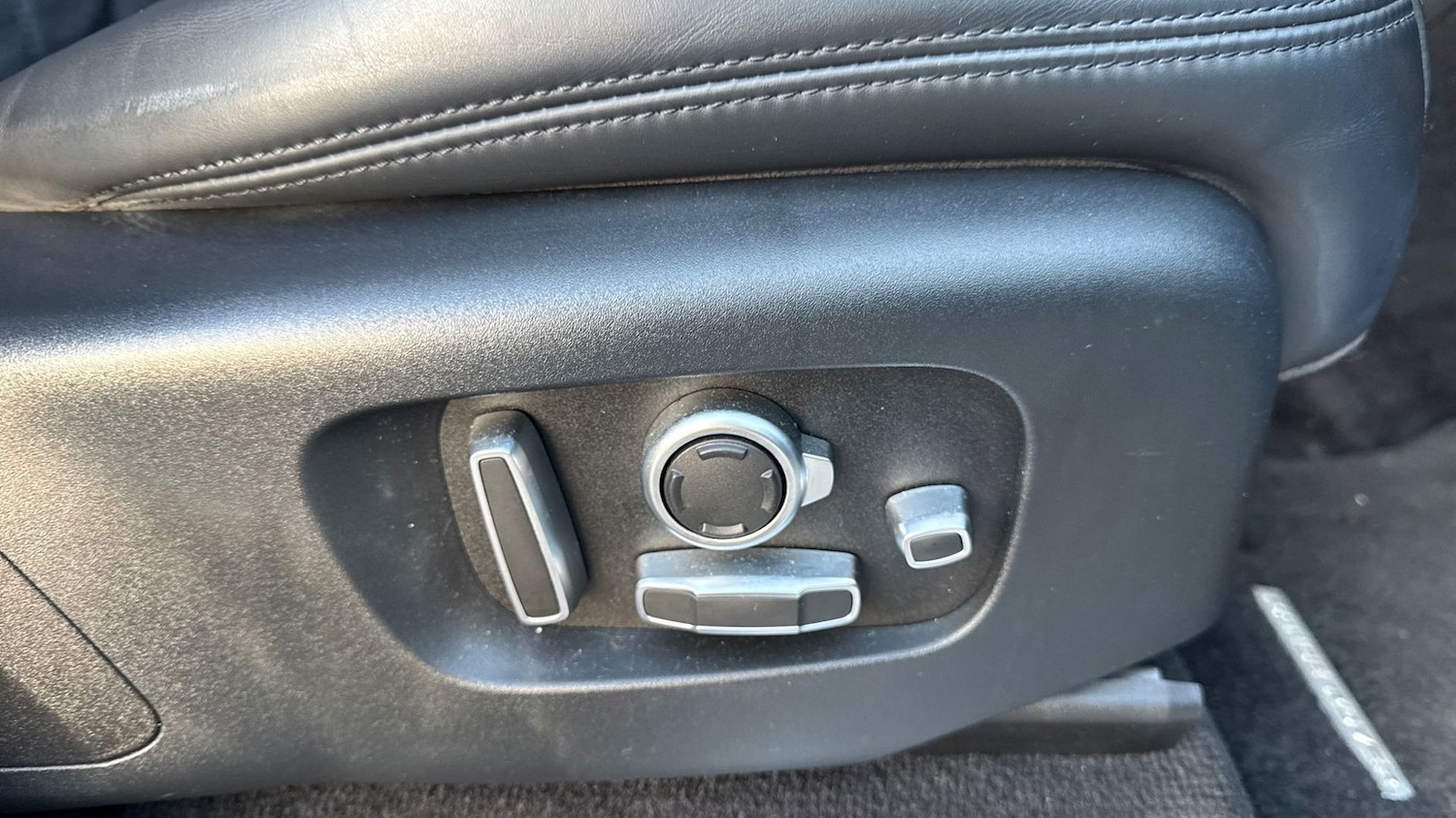 Used Land Rover Range Rover Sport 2020 for sale - 77132750: Photo 24