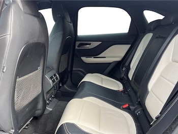 Used Jaguar F-Pace 2017 for sale - 76154339: Photo