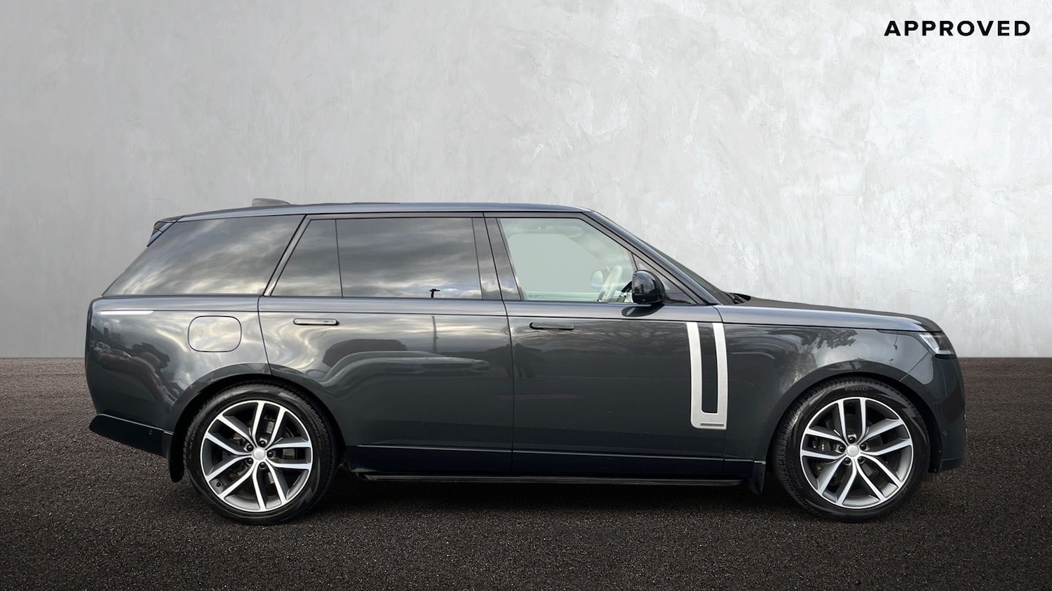 Used Land Rover Range Rover 2025 for sale - 77176773: Photo 5