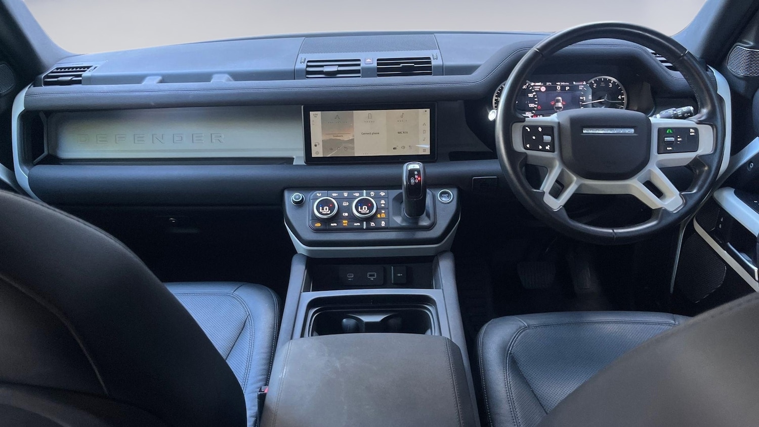 Used Land Rover Defender 2022 for sale - 76111075: Photo 9