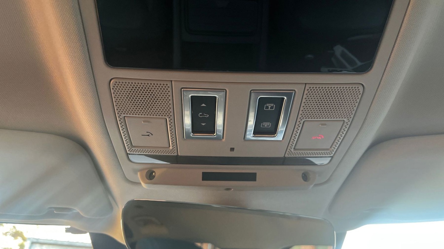 Used Land Rover Defender 2022 for sale - 76609237: Photo 23