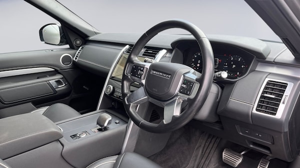 Used Land Rover Discovery 2024 for sale - 76241243: Photo 9