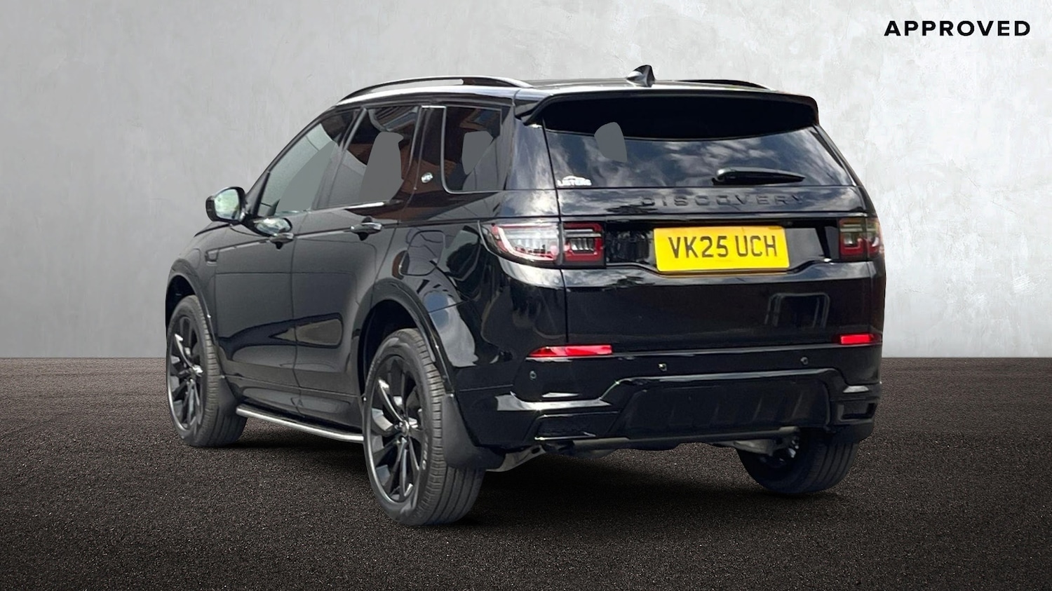 Used Land Rover Discovery Sport 2025 for sale - 76110636: Photo 2