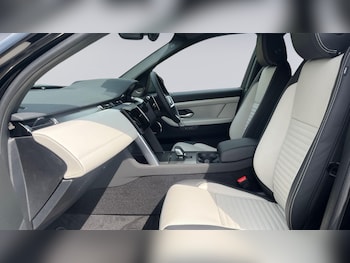 Used Land Rover Discovery Sport 2025 for sale - 76110636: Photo 3