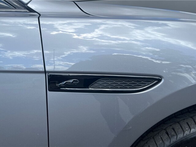 Used Jaguar F-Pace 2023 for sale - 76110523: Photo 20