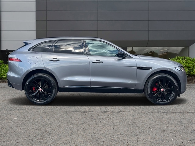 Used Jaguar F-Pace 2023 for sale - 76110523: Photo 5
