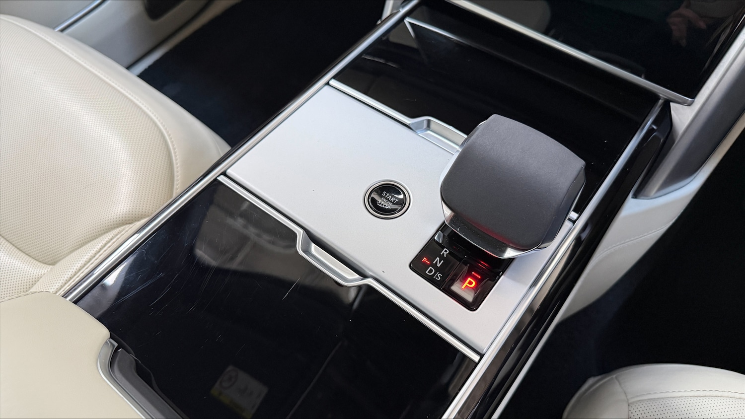 Used Land Rover Range Rover 2023 for sale - 78215633: Photo 13