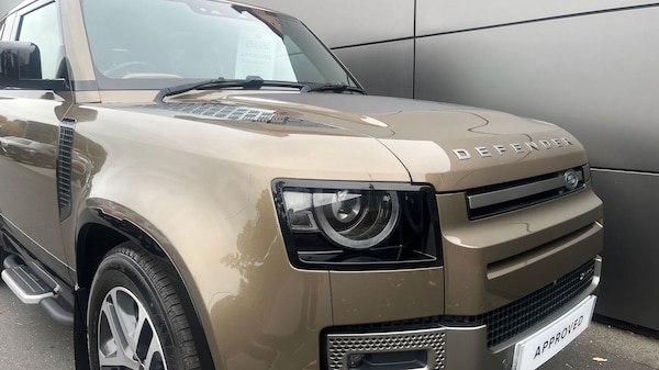 Used Land Rover Defender 2022 for sale - 76296981: Photo 17