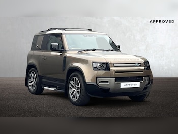 Used Land Rover Defender 2022 for sale - 76296981: Photo